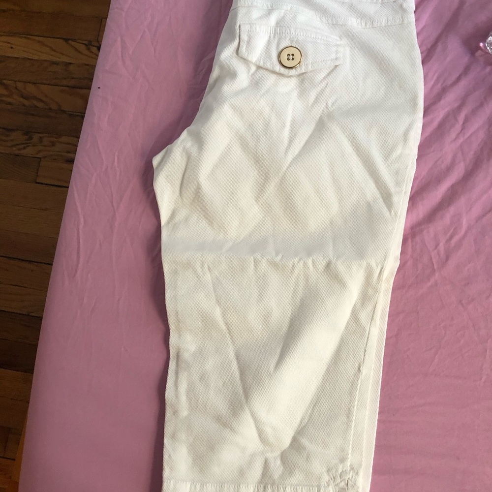 Guess capris